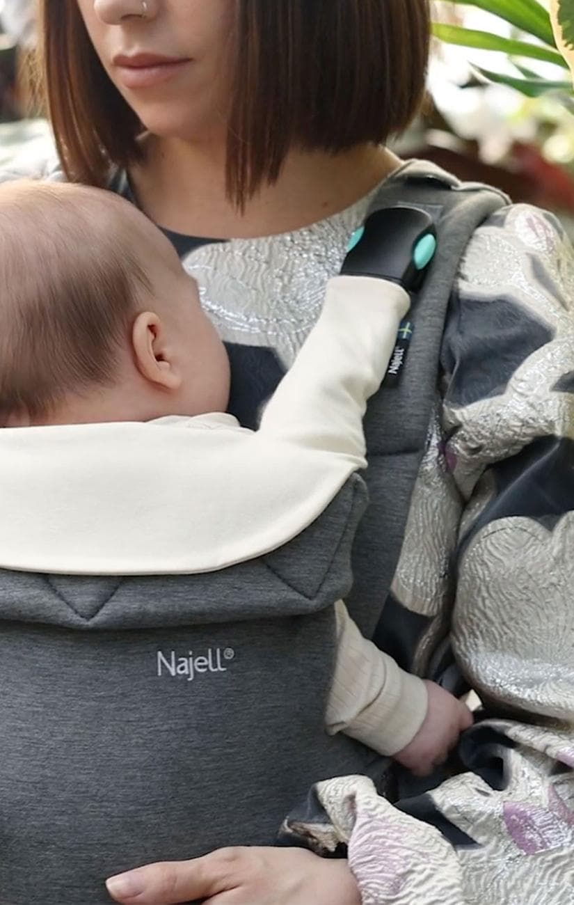 Teething Pad & Bib for Baby Carriers