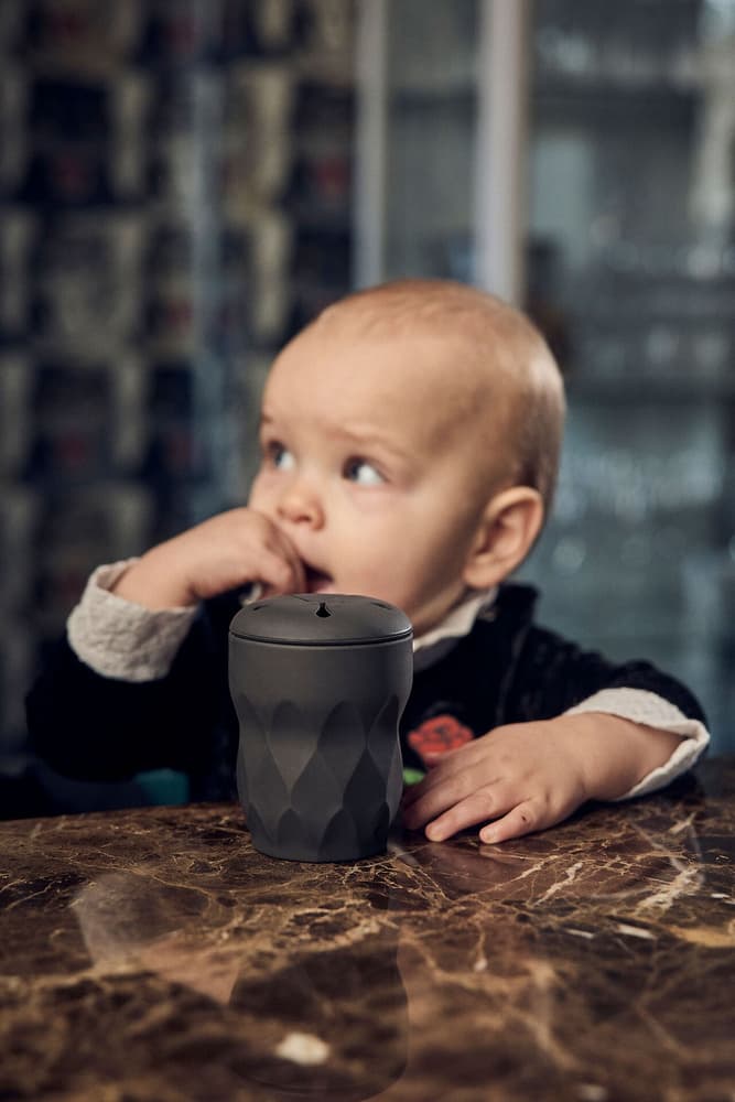 Silikon Snack- und Trinkbecher 2in1